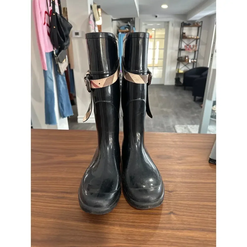Burberry Kenyon Nova Check Belt Rain Boots Size 38(8)
